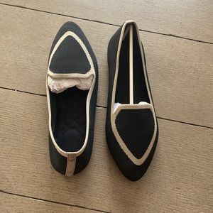 The BlackBird shoe by Birdies.